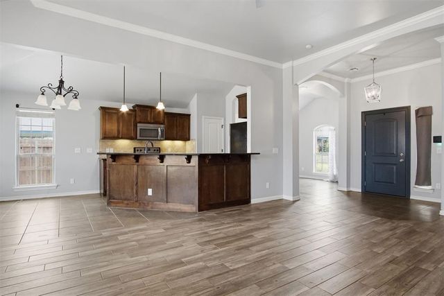 1008 Laurel Creek Drive, Yukon, OK 73099