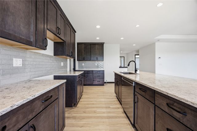 3008 Teton Street SW, Cedar Rapids, IA 52404