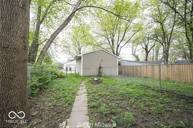 1450 N Gladstone Avenue, Indianapolis, IN 46201