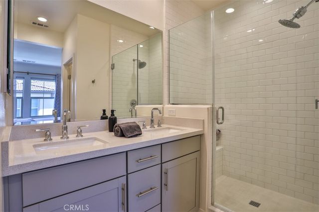 608 White Oaks, Lake Forest, CA 92610