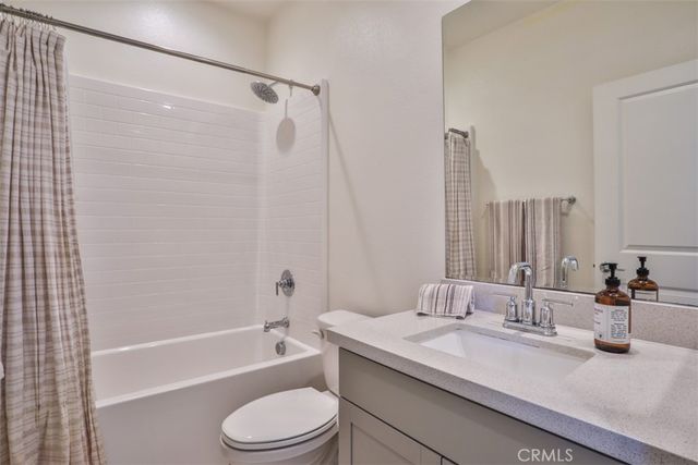 608 White Oaks, Lake Forest, CA 92610