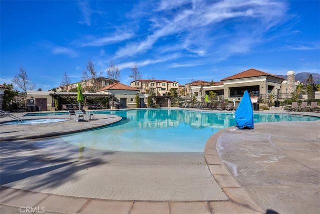 608 White Oaks, Lake Forest, CA 92610