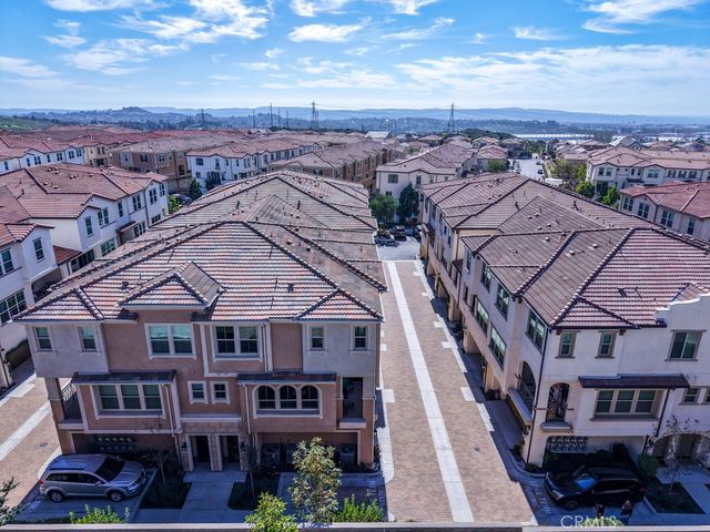 608 White Oaks, Lake Forest, CA 92610