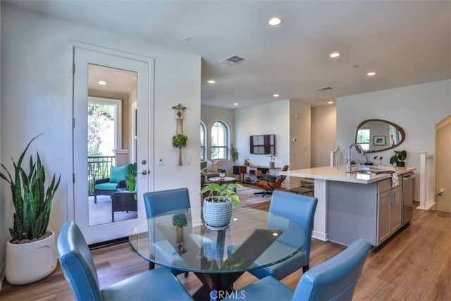 608 White Oaks, Lake Forest, CA 92610