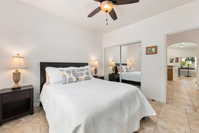 2123 E Nicola Road E, Palm Springs, CA 92262