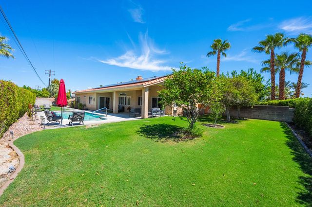 2123 E Nicola Road E, Palm Springs, CA 92262