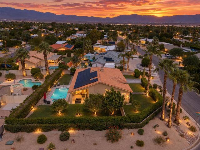 2123 E Nicola Road E, Palm Springs, CA 92262