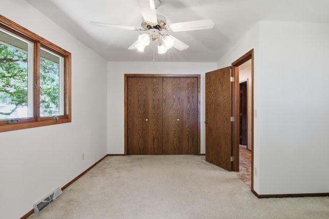 455 Green Mill Lane, Hudson, WI 54016