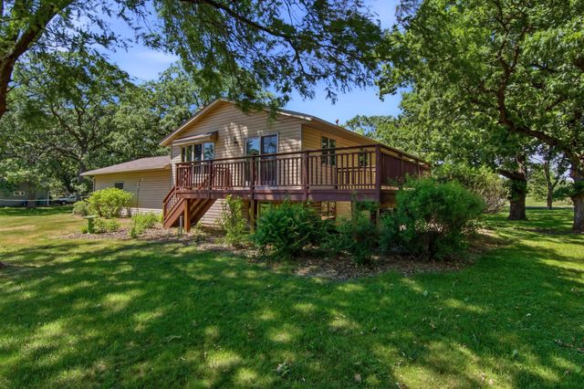 455 Green Mill Lane, Hudson, WI 54016