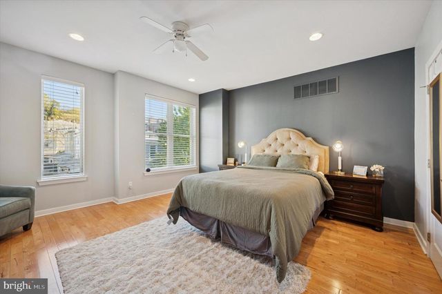 4128 APPLE ST, Philadelphia, PA 19127