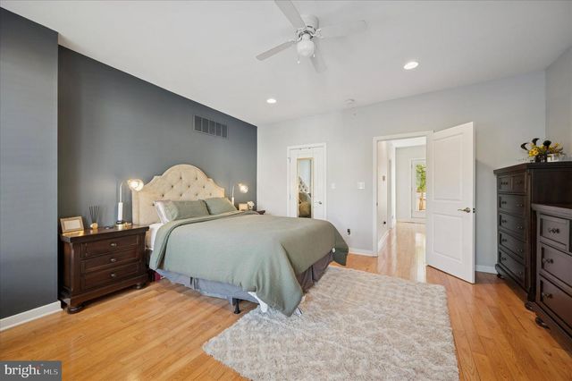 4128 APPLE ST, Philadelphia, PA 19127