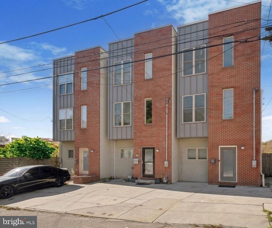 4128 APPLE ST, Philadelphia, PA 19127