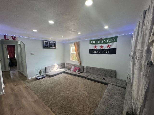 6434 Rosemont Avenue, Detroit, MI 48228