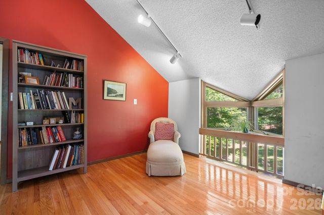705 West Union Street, Morganton, NC 28655