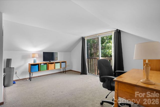 705 West Union Street, Morganton, NC 28655