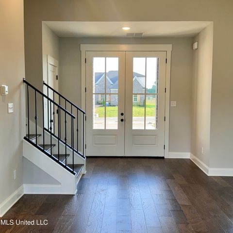 428 Wells Drive, Hernando, MS 38632