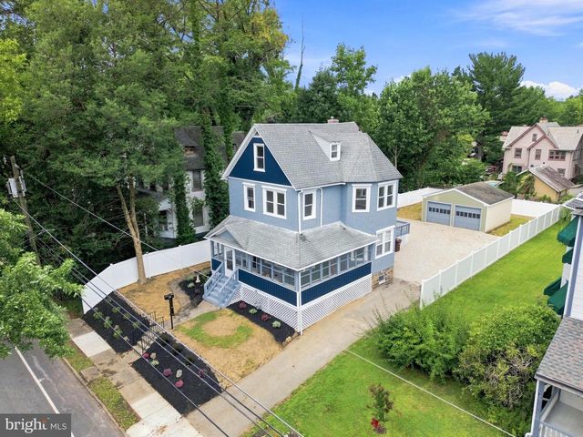 63 W GREENWOOD AVE, Lansdowne, PA 19050