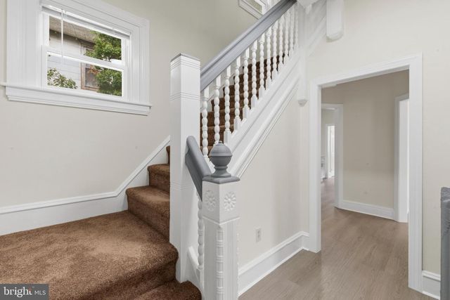 63 W GREENWOOD AVE, Lansdowne, PA 19050