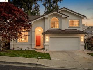 2392 Austin Ct, Castro Valley, CA 94546