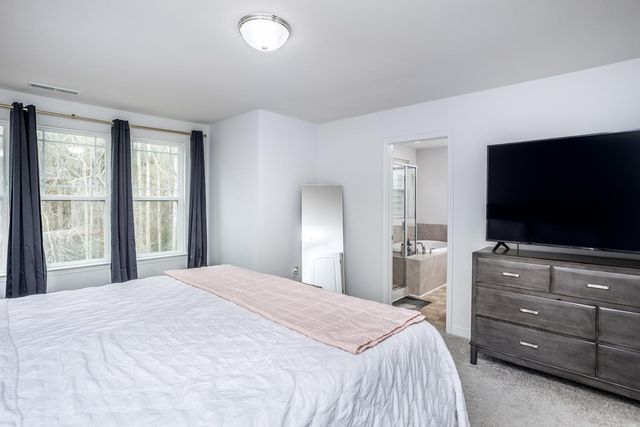 264 Wembley Drive, Clayton, NC 27527