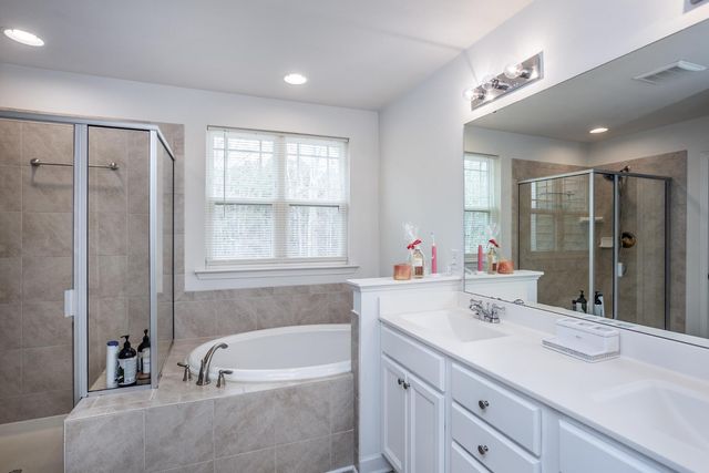 264 Wembley Drive, Clayton, NC 27527