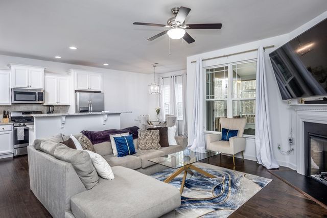 264 Wembley Drive, Clayton, NC 27527