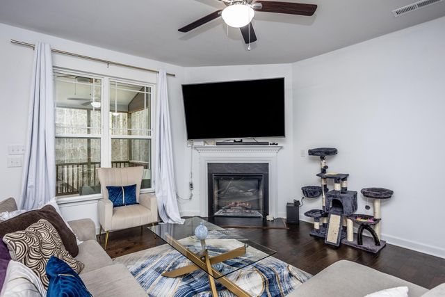 264 Wembley Drive, Clayton, NC 27527