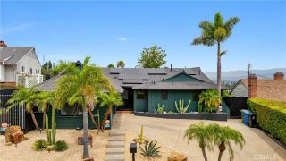 3627 Willowcrest Avenue, Studio City, CA 91604