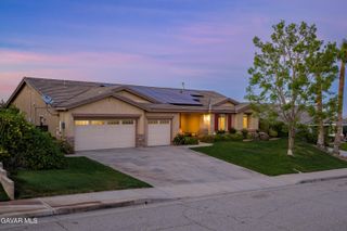 5539 Bienveneda Terrace, Palmdale, CA 93551