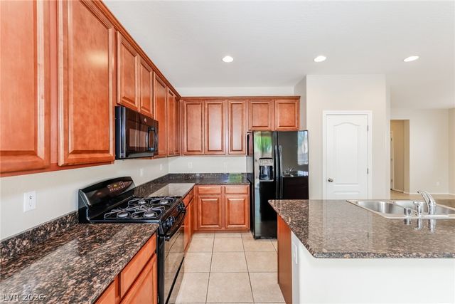 5512 Silent Springs Drive, Las Vegas, NV 89122