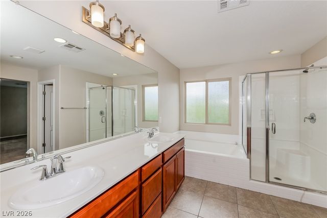 5512 Silent Springs Drive, Las Vegas, NV 89122