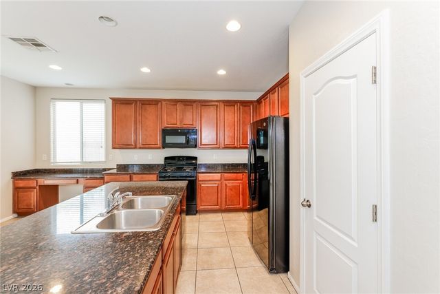 5512 Silent Springs Drive, Las Vegas, NV 89122