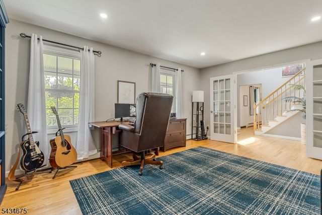 12 Cork Hill Rd, Ogdensburg Boro, NJ 07439