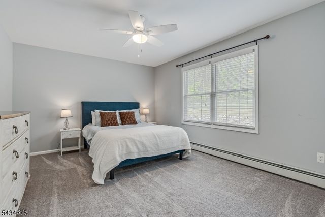 12 Cork Hill Rd, Ogdensburg Boro, NJ 07439