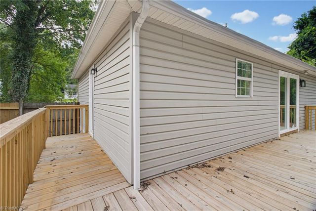 150 Meadow Wood Drive, Thomasville, NC 27360
