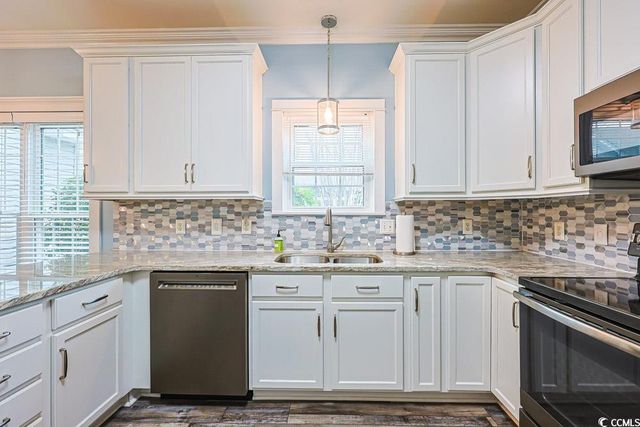 1532 Heathmuir Dr., Surfside Beach, SC 29575