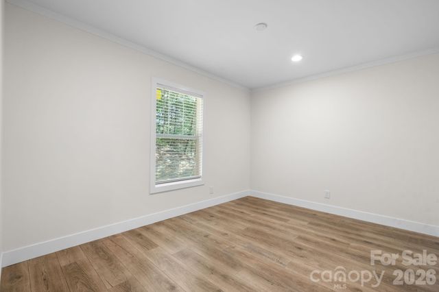 146 Oakstone Drive, Statesville, NC 28677