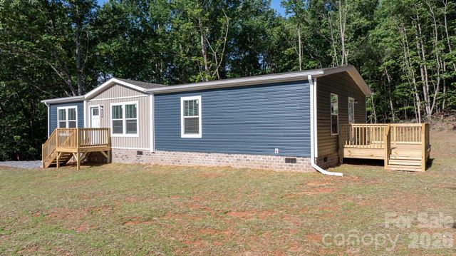 146 Oakstone Drive, Statesville, NC 28677