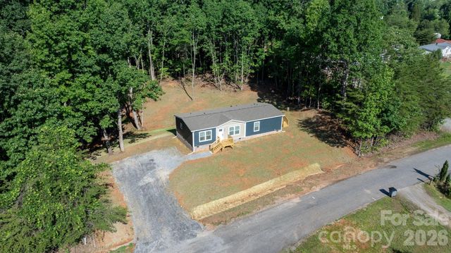 146 Oakstone Drive, Statesville, NC 28677