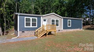 146 Oakstone Drive, Statesville, NC 28677