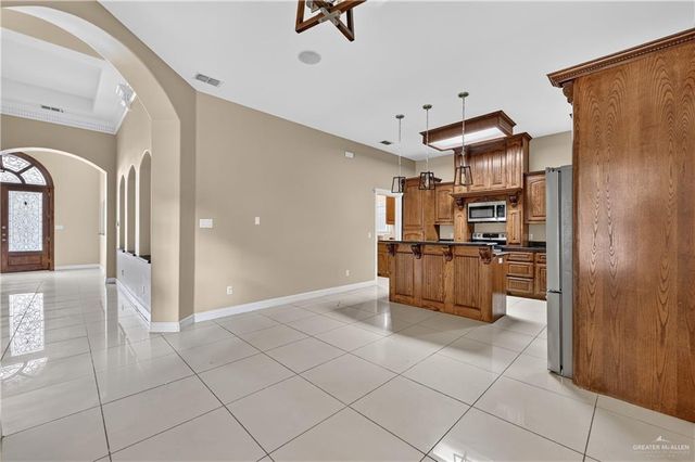 2110 E 21st Street, Mission, TX 78572
