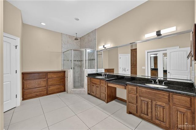 2110 E 21st Street, Mission, TX 78572