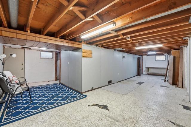 13704 E 41st Terrace S, Independence, MO 64055