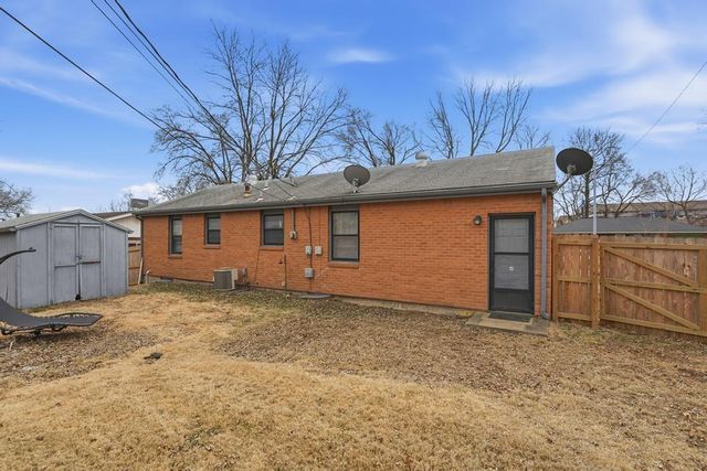 13704 E 41st Terrace S, Independence, MO 64055