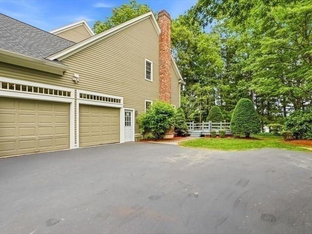 4 Edward Dunn Way, Westborough, MA 01581
