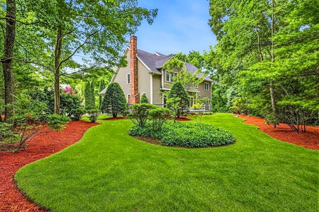 4 Edward Dunn Way, Westborough, MA 01581