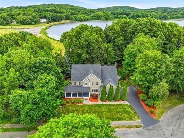 4 Edward Dunn Way, Westborough, MA 01581