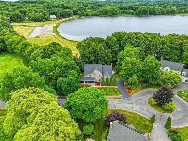 4 Edward Dunn Way, Westborough, MA 01581
