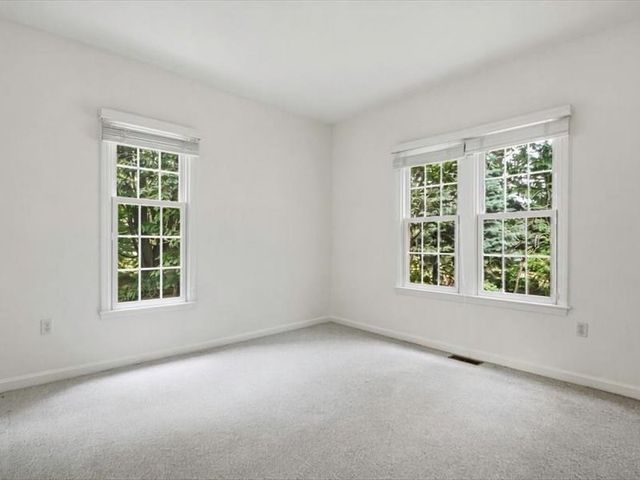 4 Edward Dunn Way, Westborough, MA 01581
