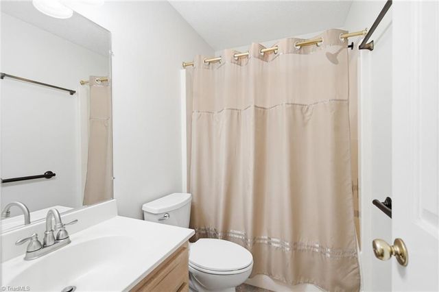 1008 Lashley Park Drive, Gibsonville, NC 27249
